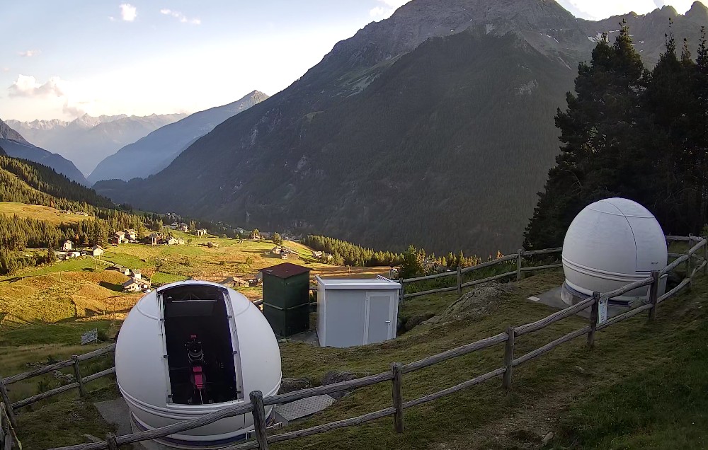 Le cupole dell'Osservatorio astronomico ValMalenco a San Giuseppe, ValMalenco
